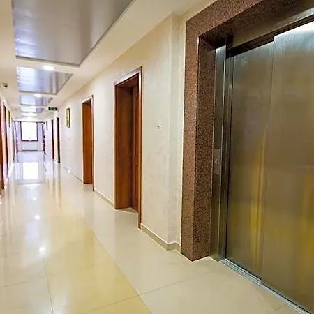 فندق Elgrom Falenty Park 3*