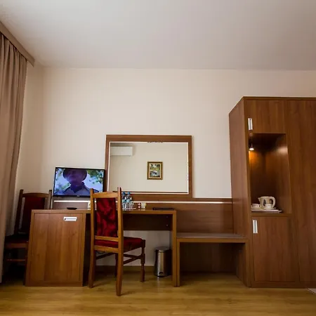 Elgrom Falenty Park 3* Raszyn