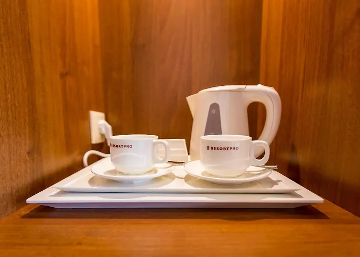 Elgrom Falenty Park Отель